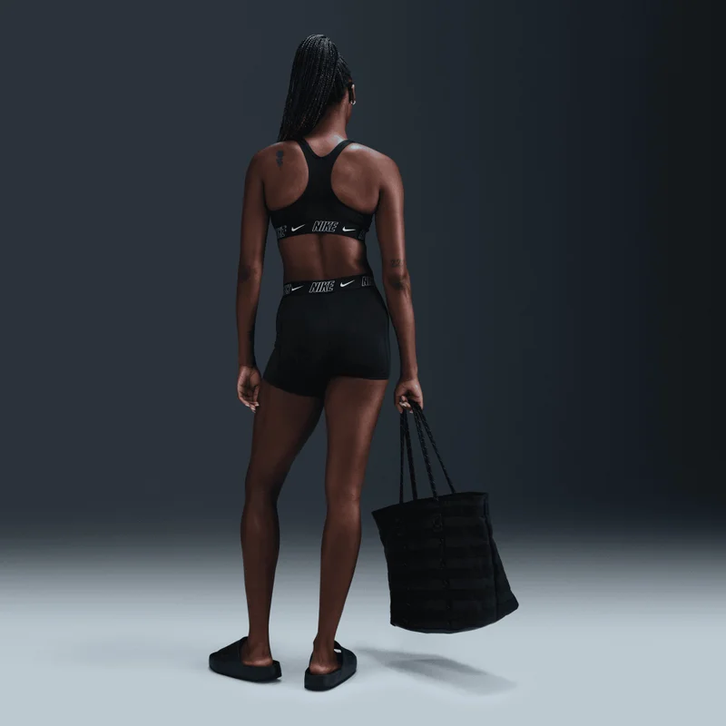 نايكي شورت السباحة لوجو تيب للنساء