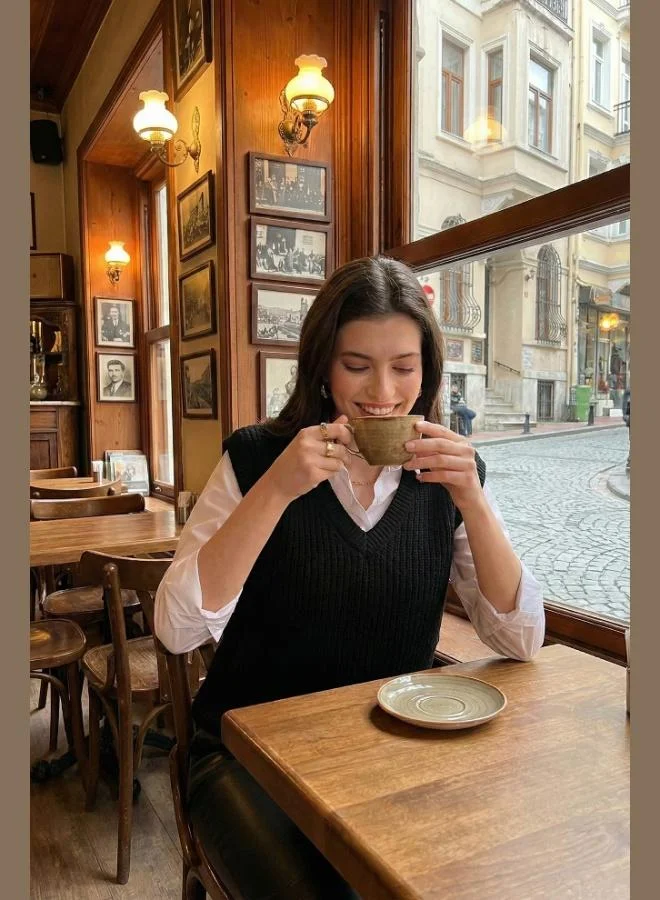 ليلا ليلى سترة نسائية محبوكة بياقة على شكل حرف