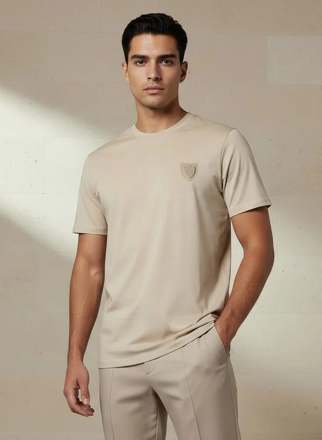 Emperor Emperor Men Regular Fit Crew Neck Short Sleeve Badge Accent T-shirt