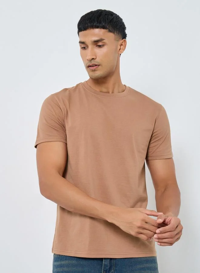 ستايلي تيشيرت سادة بمزيج قطن للرجال