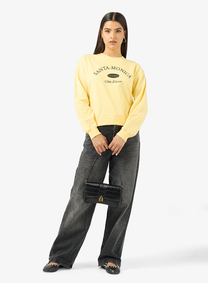 سويت شيرت سفر فضفاض بياقة دائرية