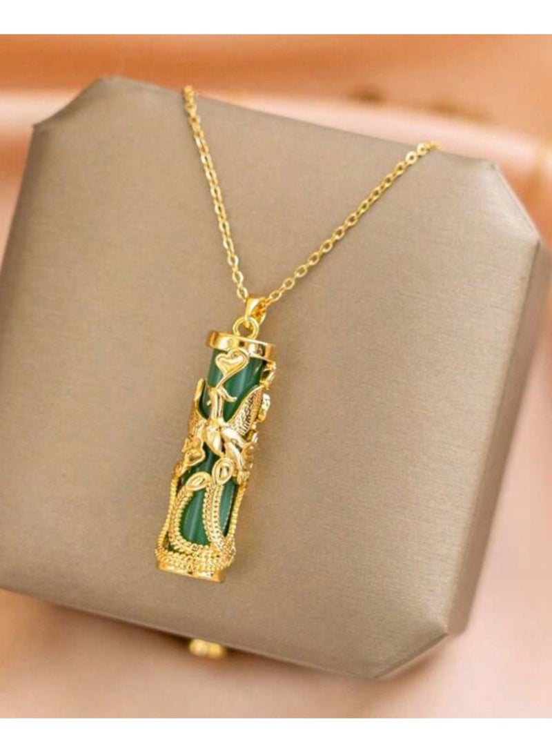 إيكوال سلسال نسائي أنيق من الاستانلس ستيل مطلي باللون الذهبي - Image 2