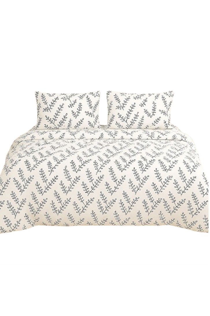 snooze Quilt cover with zipper, Gray rose design - Image 1