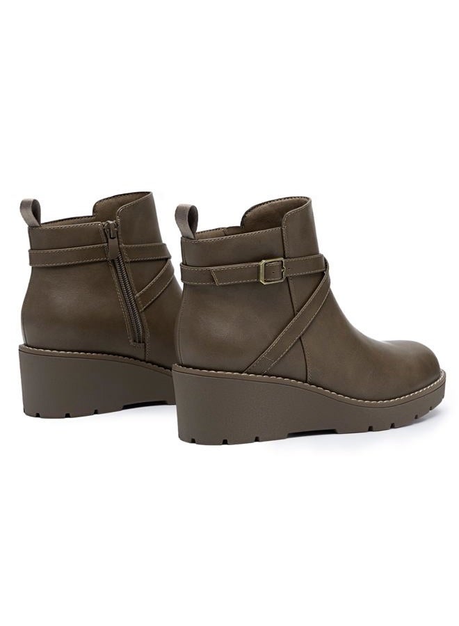 Athlefit Women's Wedge Ankle Boots Fashion Platform Lug Sole Buckle Short Booties with Side Zipper, Taupe, 8 - Image 5