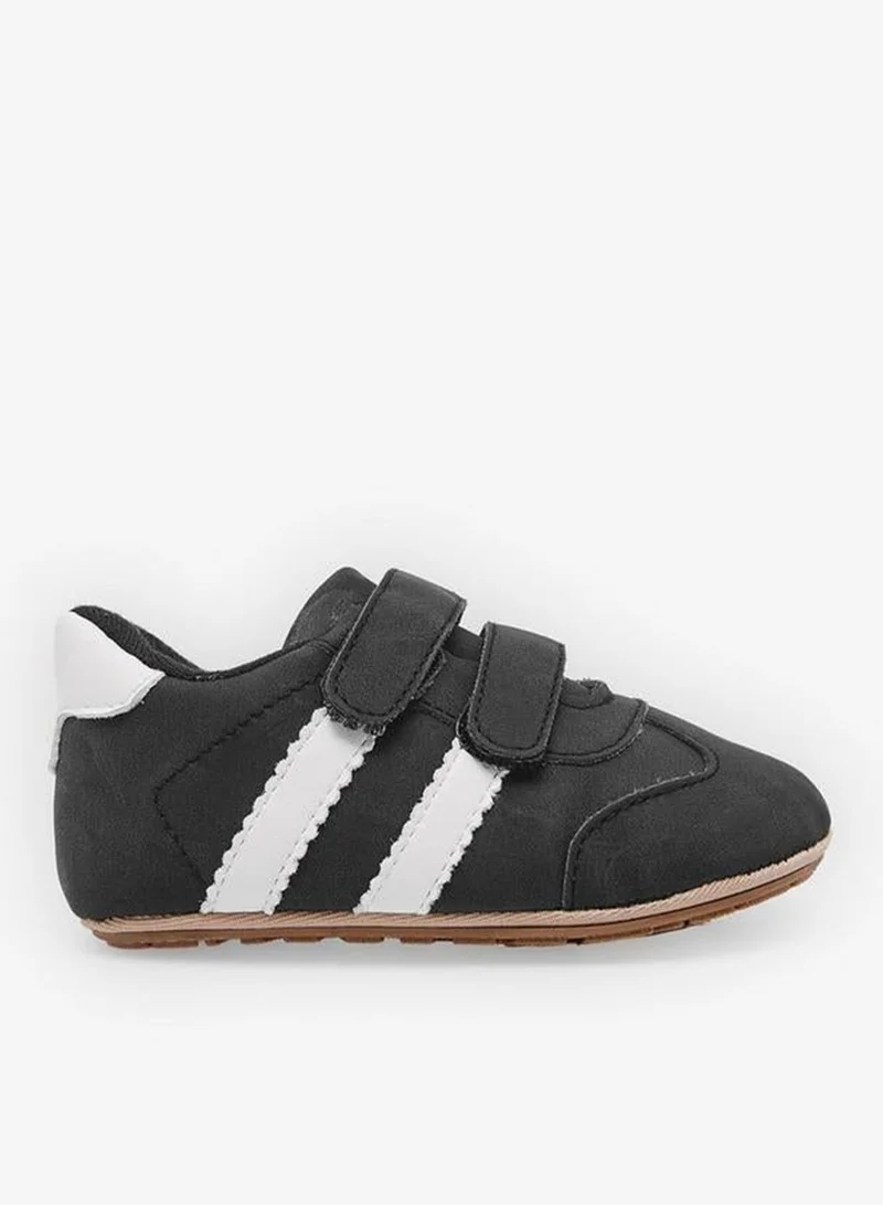 بيرفيت Booties With Hook & Loop- Panelled