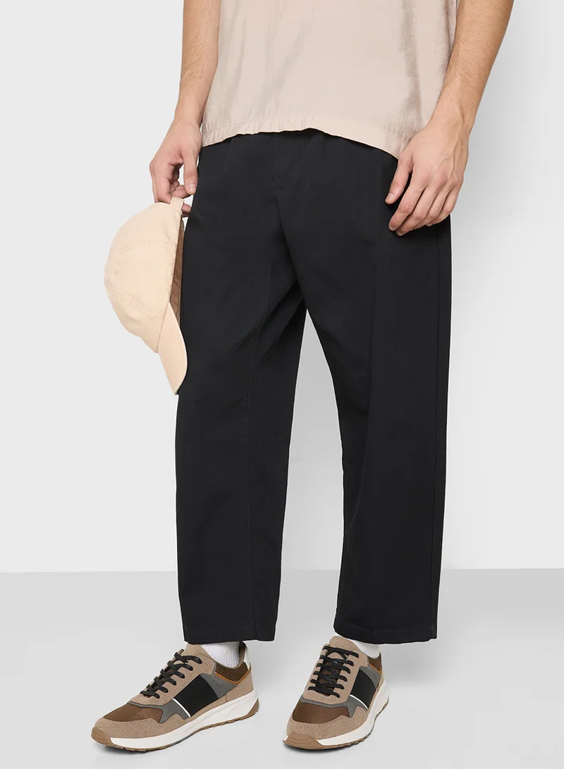Robert Wood Smart Sneakers