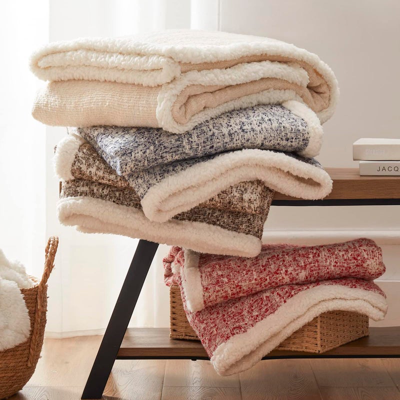 SE SOFTEXLY Sherpa Throw Blanket Soft Blanket with 30% Wool and 70% Cotton for Winter Fuzzy Cozy Thick Blanket Warm Winter Blanket for Couch Bed Sofa (Red  50 "" x 60 "") - Image 2