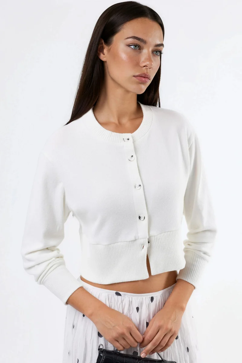 Busem BUSEM Casual Crew Neck Buttoned Crop Jacket