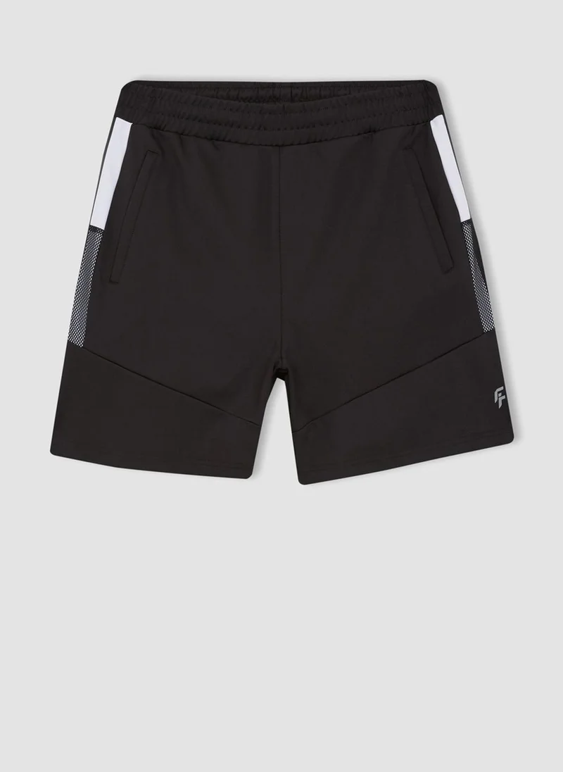 ديفاكتو شورت أساسي