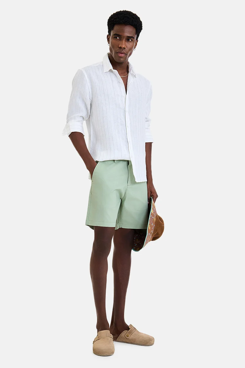 SNITCH Green Solid Relaxed Casual Shorts