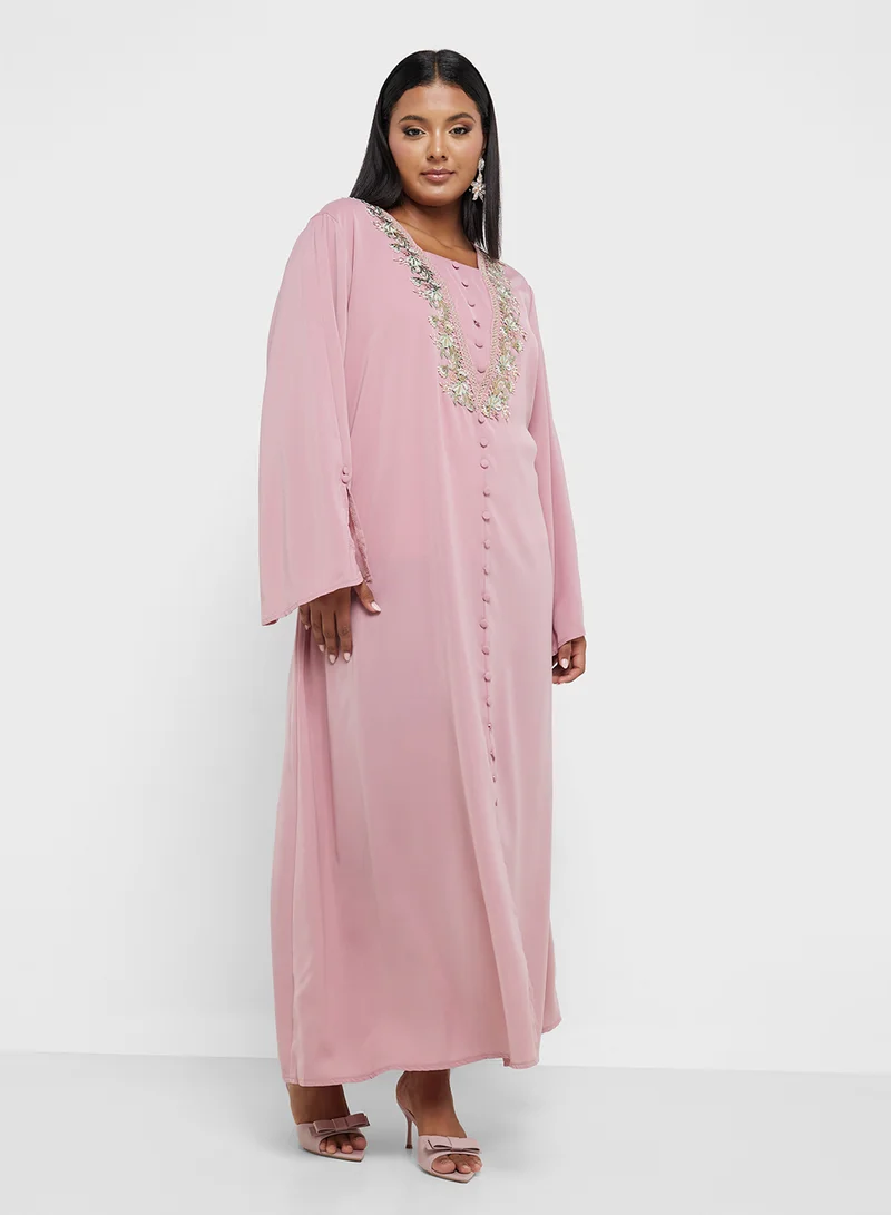 Khizana Plus Size Embroidered Jalabiya