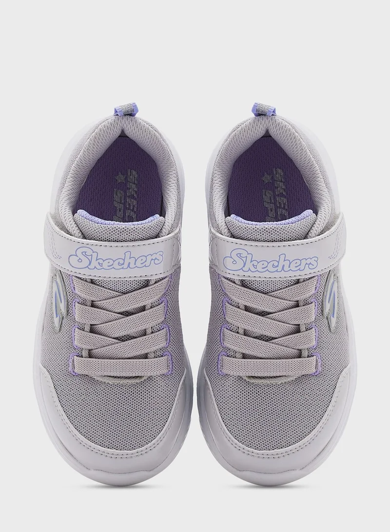 SKECHERS Kids Sole Swifters