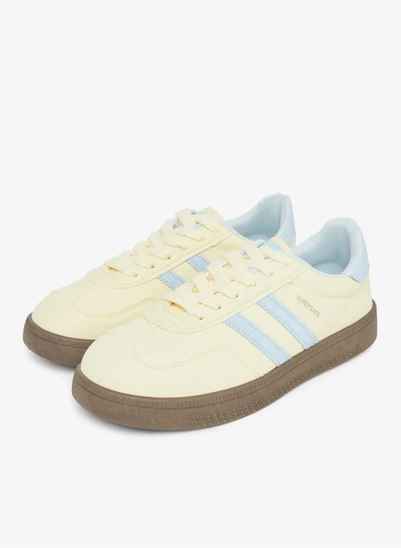 ستايلي اكتيف سنيكرز فلاتفورم بشريط دانتيل مخطط