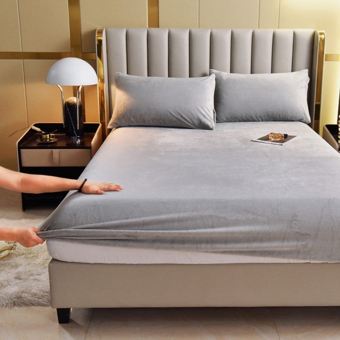 VELVET FITTED SHEET TWIN SIZEGRAY FLEECE PLUSH BED SHEET MATTRESS PROTECTOR COVER WITH 15 DEEP POCKET WARM FUZZY BOTTOM SHEET NOT INCLUDE PILLOWCASES