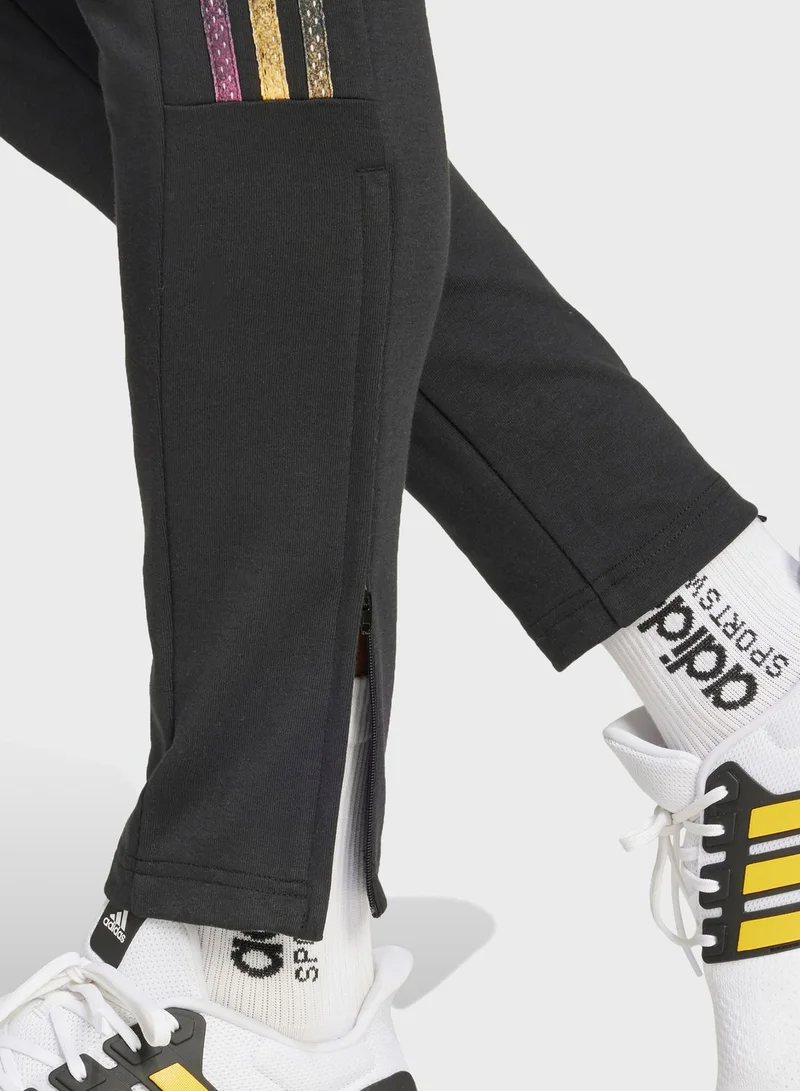 adidas بنطال تيرو كيو2
