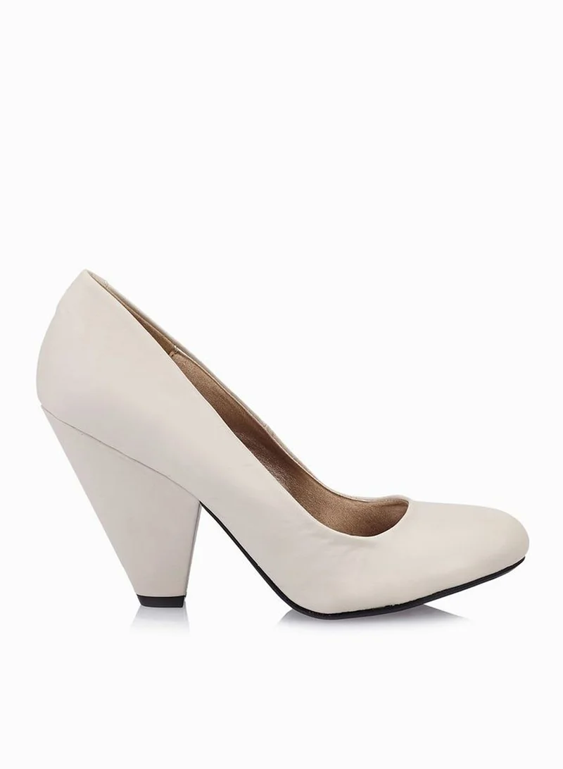Qupid Block Heel Pumps
