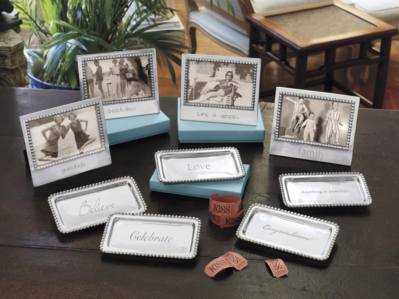 Mariposa "grandkids" Frame - Image 2