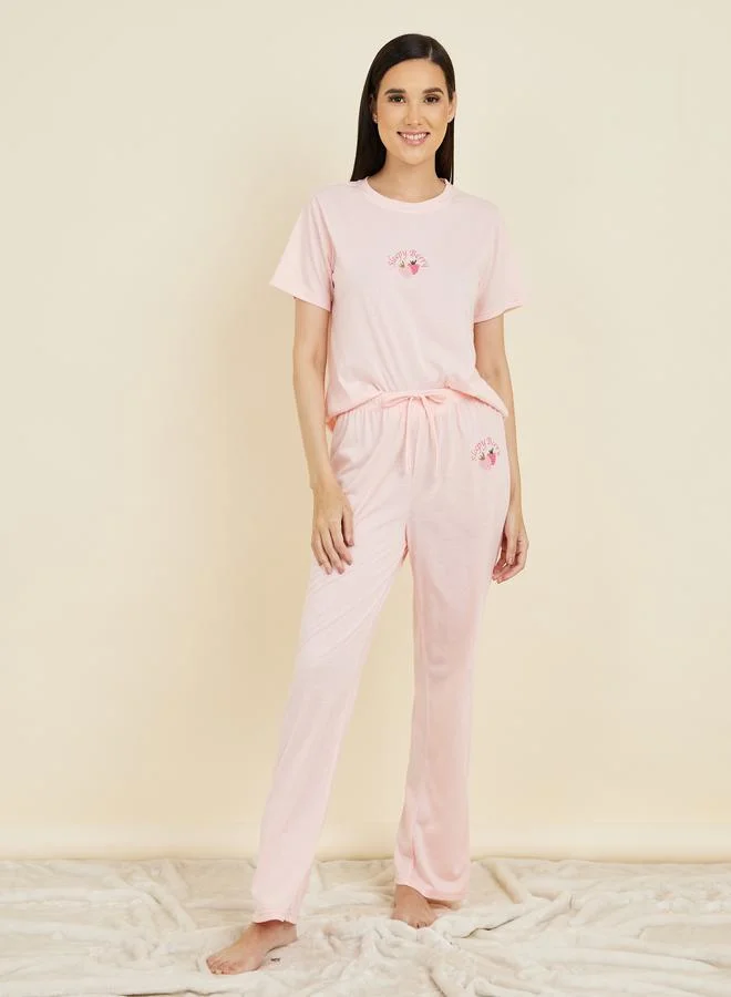 ستايلي Sleepy Strawberry Graphic Print T-shirt and Pyjama Set