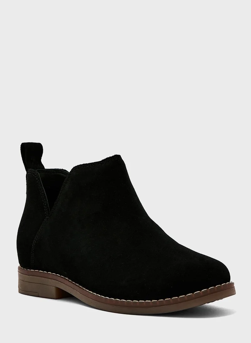 Hush Puppies Poinetd Too Flat Heel Booties