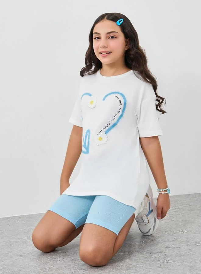 ستايلي Styli Heart Graphic Oversized T-Shirt and Shorts Set
