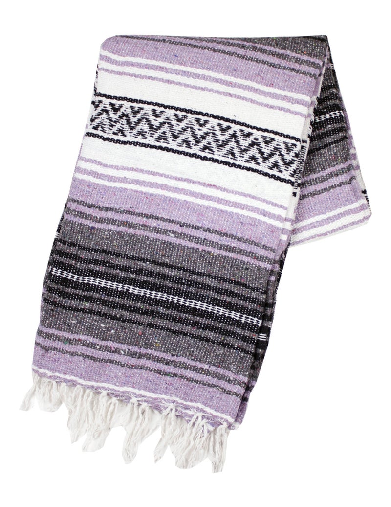 Canyon Creek Authentic Mexican Yoga Falsa Blanket (Light Purple) - Image 4