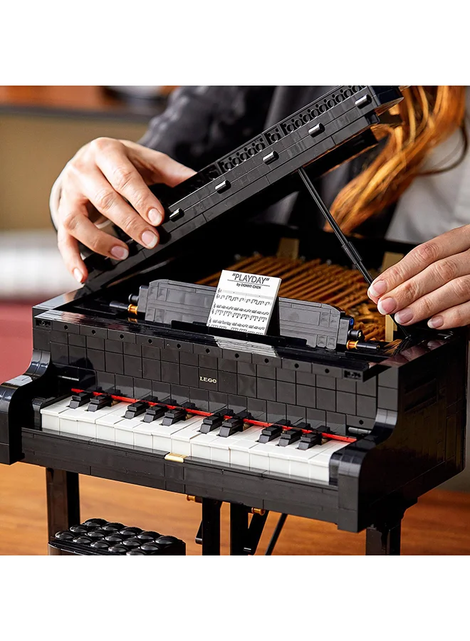 LEGO Ideas Grand Piano 21323 Model Building Kit, Build Your Own Grand Piano, An Exciting DIY Project and a Perfect Gift for the Pianist, Musician, Music-Lover or Hobbyist in Your Life (3,662 Pieces)