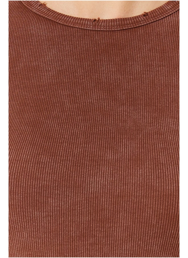 trendyol - Brown Faded/Faded Effect Basic Ribbed Cotton Stretch Knitted T-Shirt TWOSS24TS00000 - Image 1