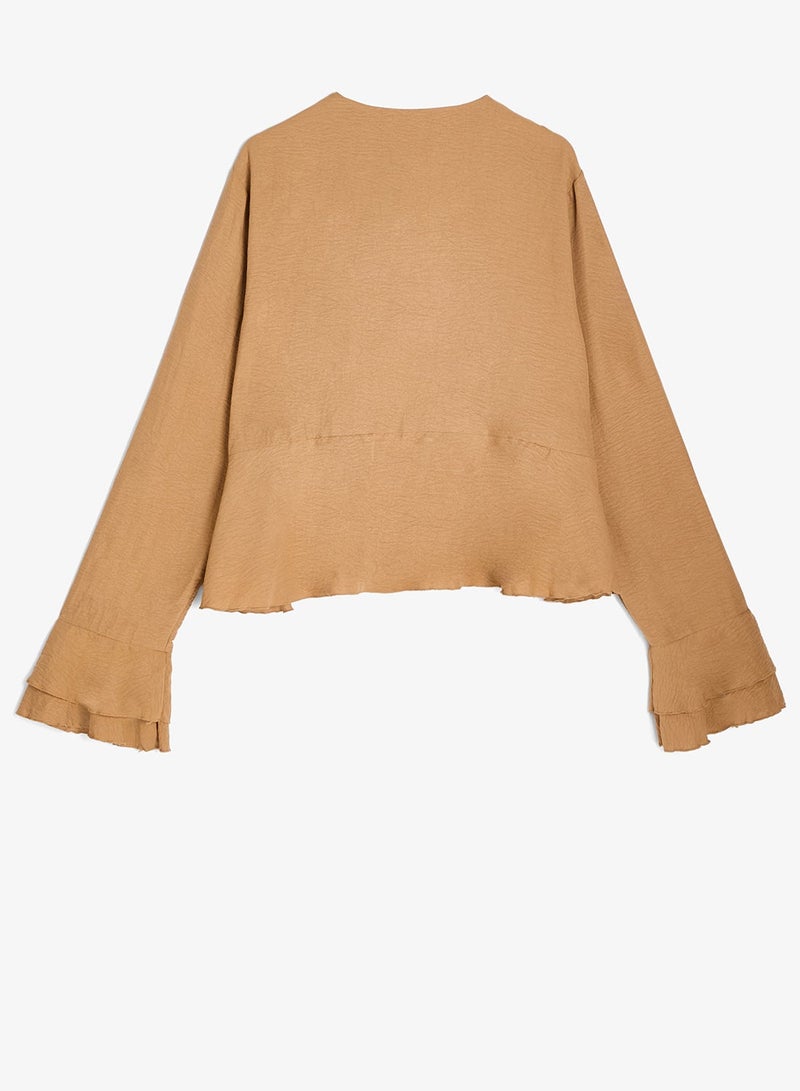 جينجر بلس بلوزة بياقة فراشة - Image 2