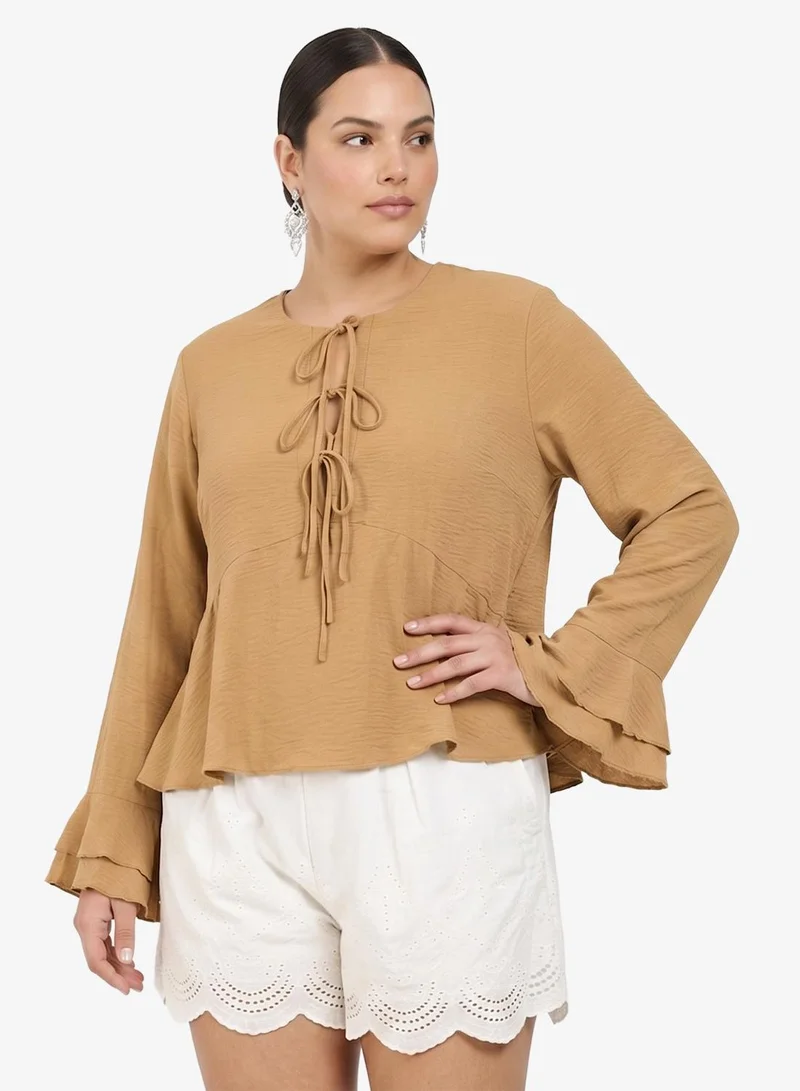 Ginger Plus Bow Tie Detail Top