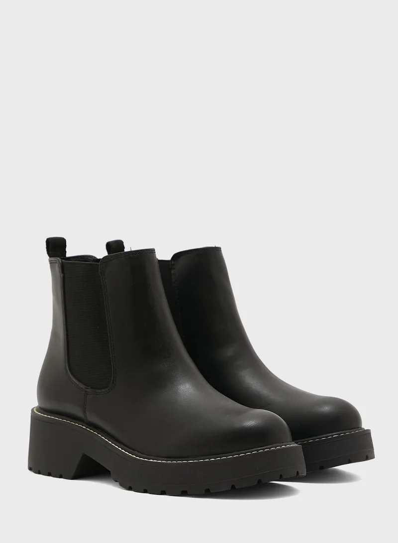 STEVE MADDEN Cindy Low-heeled Ankle Boots