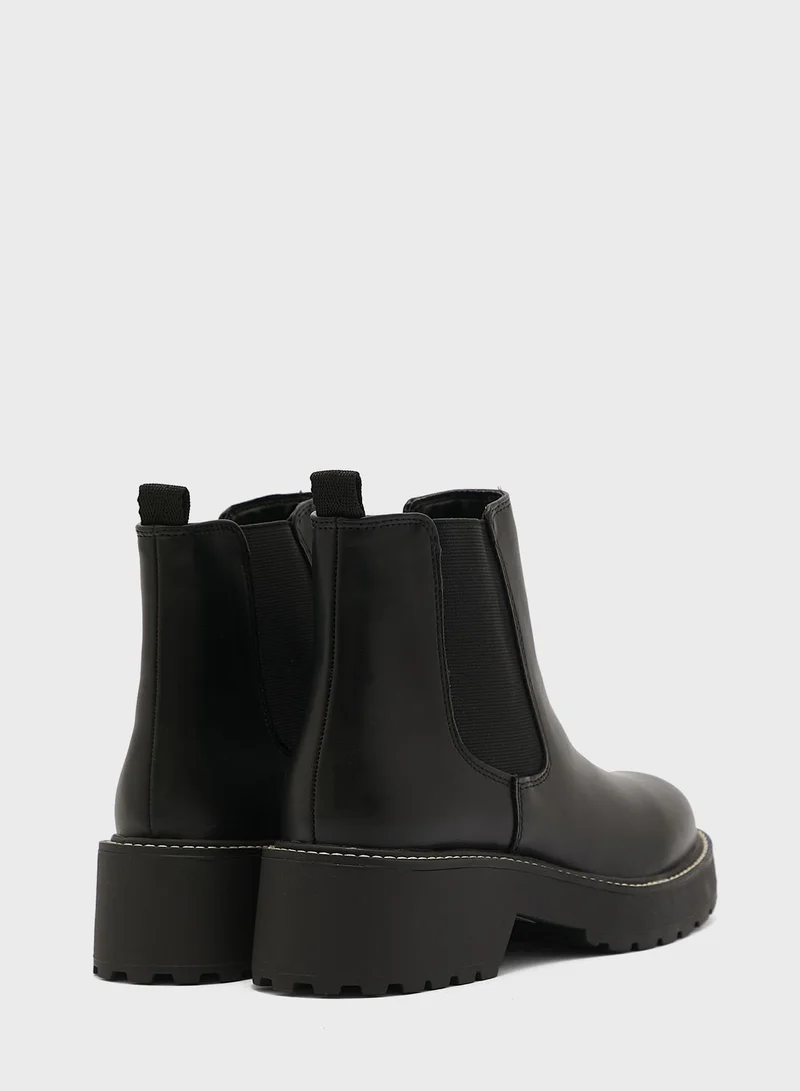 STEVE MADDEN Cindy Low-heeled Ankle Boots