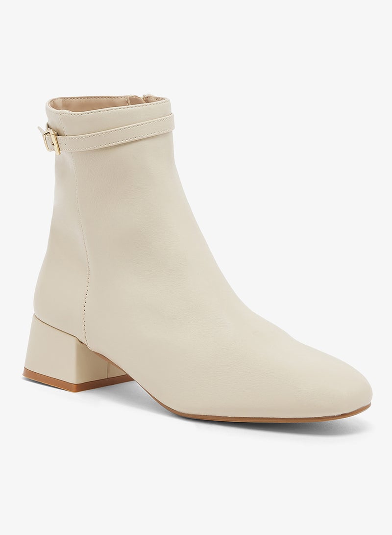 ريد جزمات كاحل بكعب كاجوال - Image 2