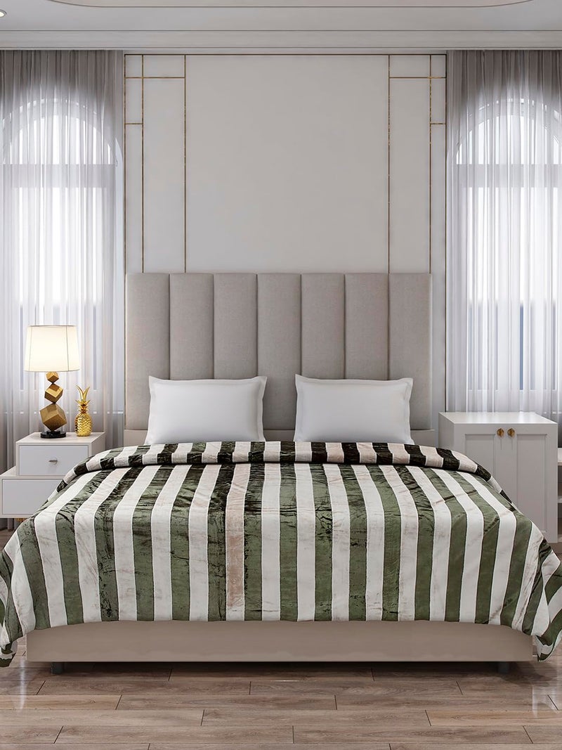 Monte Carlo Olive Jacquard Double Bed 290 GSM Ac Blanket - Image 3