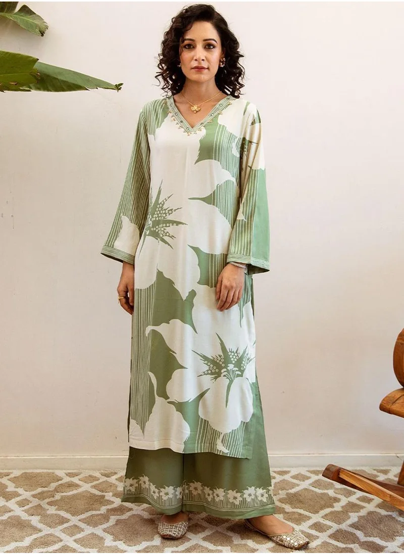 آي شين Women's Green Rayon Printed Tunic Full Length Palazzo Straight Fit Kurta Set
