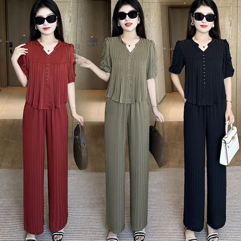 Middle-Aged Mom''s Short-Sleeve Summer Tummy-Covering Outfit, Fashionable Casual Wide-Leg Pants Set, Stylish and Age-Reducing Two-Piece Set - Image 5