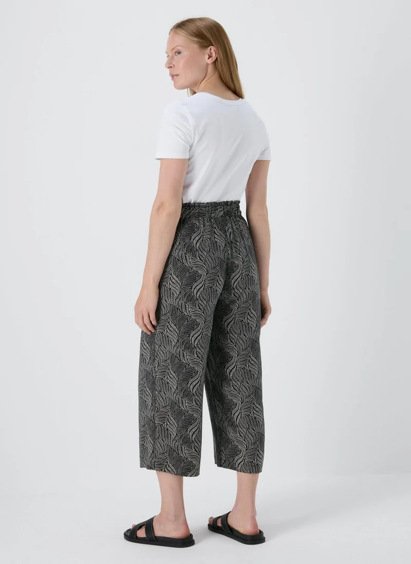 Matalan Black Mono Print Wide Leg Crop Trousers
