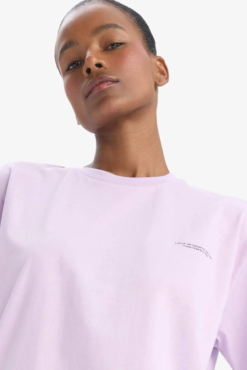 ديفاكتو DeFactoFit Oversize Fit Crew Neck Short Sleeve T-Shirt
