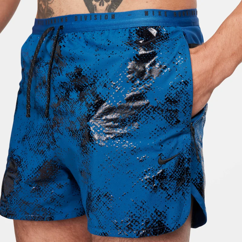 نايكي شورتات الجري الرجالية -