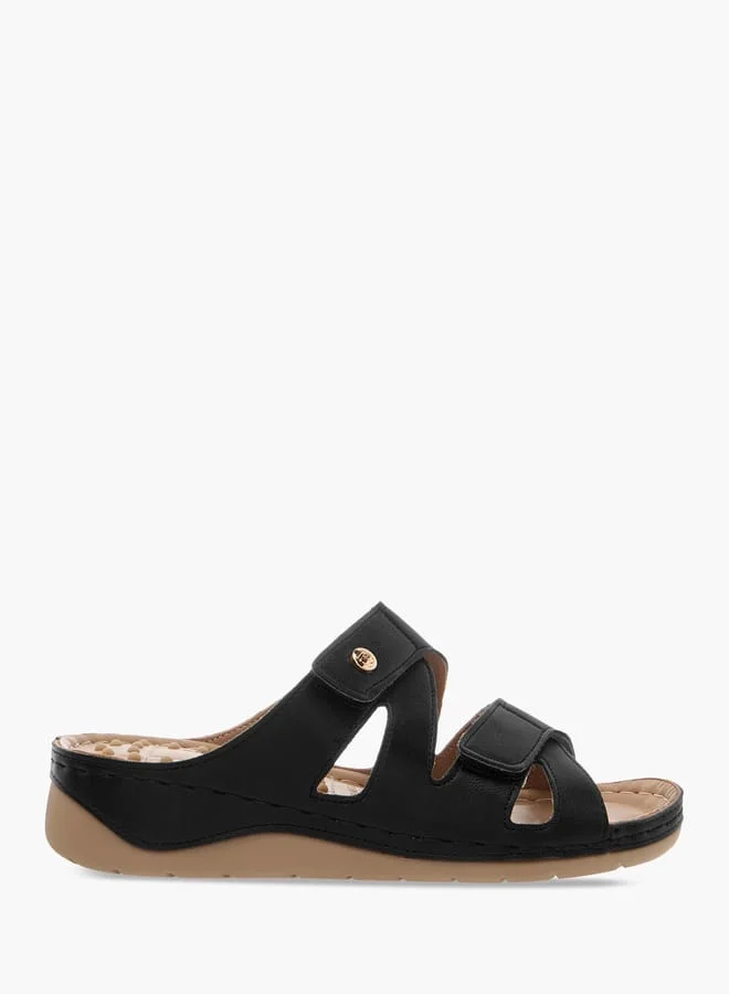 فلورا بيلا من شو إكسبرس صنادل نسائية بدون أربطة بنقوش ثابتة