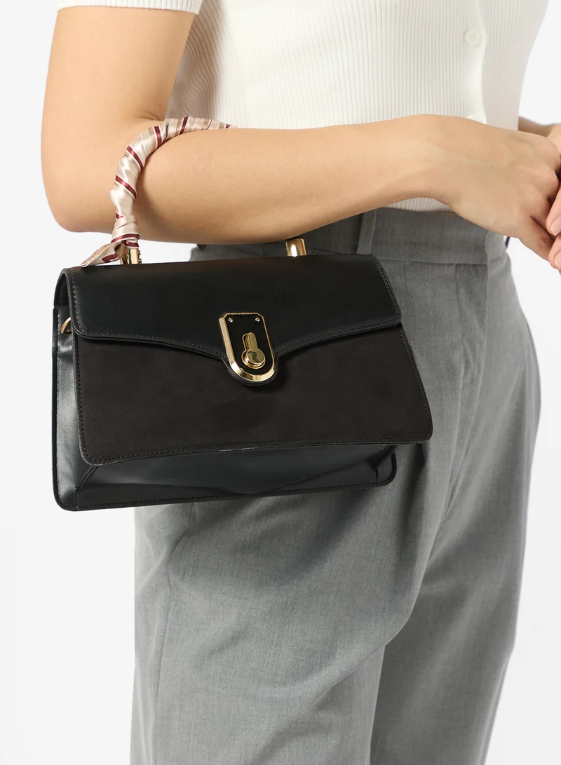 ايلا satchels