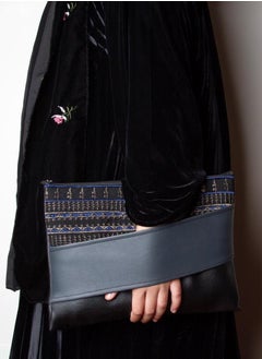 Pouch Trend