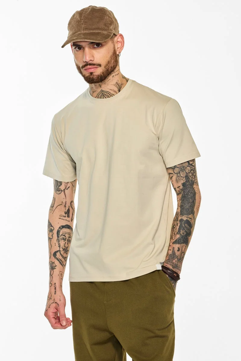 سنيتش Nude Solid Half Sleeve Slim Fit Casual T-Shirt