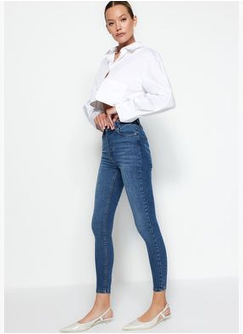 trendyol Blue High Waist Skinny Jeans TWOAW24JE00066  - Image 3