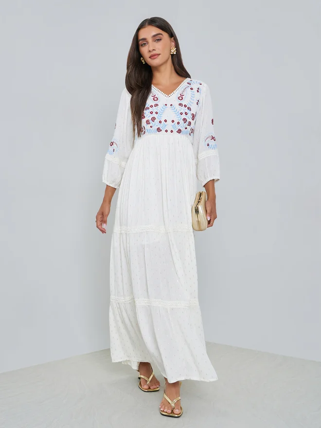 ستايلي Styli Off White Embroidered 3/4 Sleeves Maxi Dress