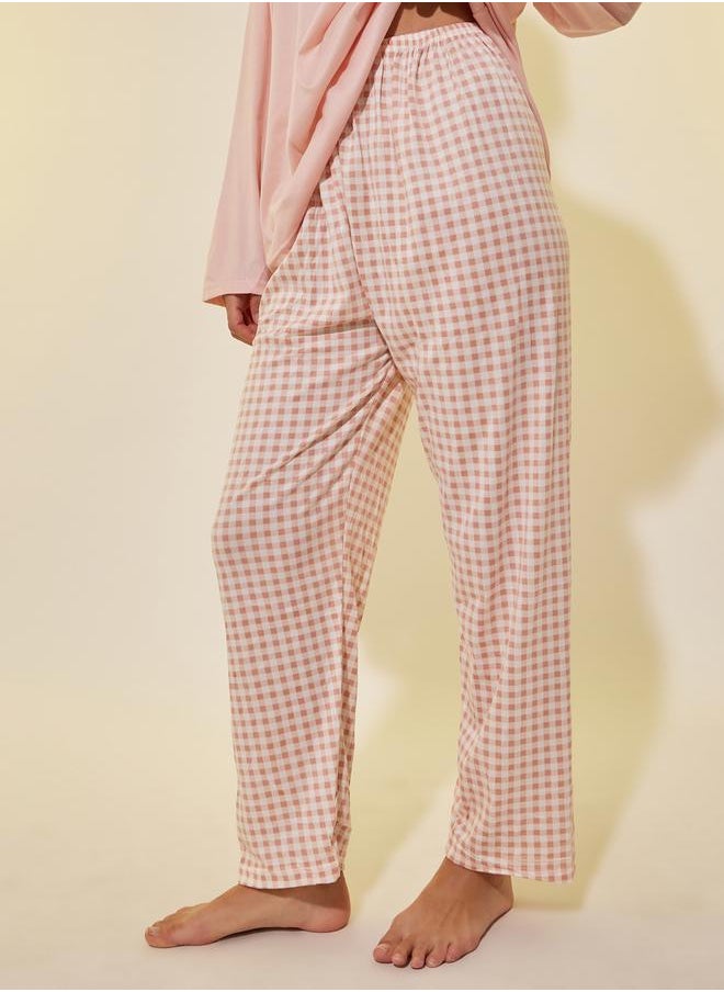 Take Two Graphic Print T-Shirt and Checked Pyjama Set  - Image 5