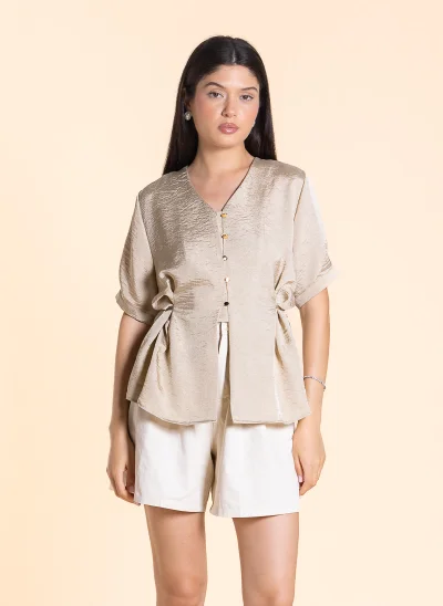 SHAPES DETAILED TEXTURED TOP