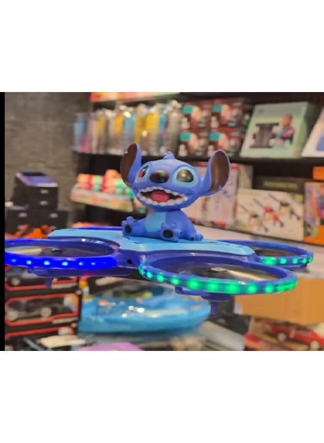 ستيتش لعبة طائرة درون على شكل ستيتش – بطارية واحدة تدوم 3 ساعات، ريموت تحكم، أقصى ارتفاع 30 متر، مع قطع غيار – مناسبة لعمر 8 سنوات فأكثر - Image 4