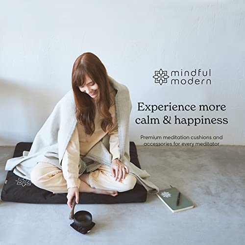 Mindful Modern Mindful & Modern Tibetan Singing Bowl Set | Deepen Your Meditation and Yoga Practice | Experience Mindfulness & Stress Relief | Beautifully Designed & Provides Excellent Sound | Chakra Healing | Black - Image 2