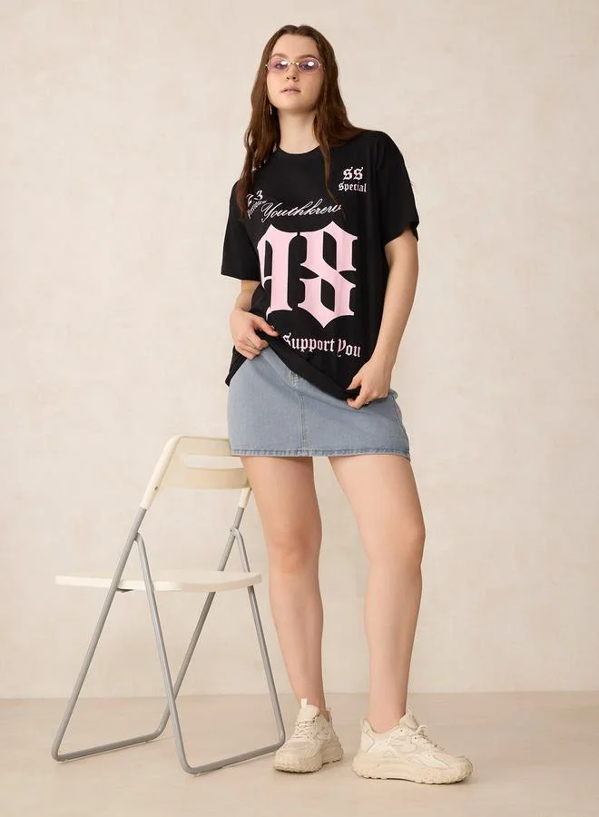 Outzidr  Black Graphic Oversized T-Shirt for Women | Best Price UAE