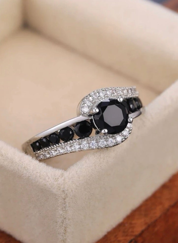 نيو ستايل خاتم نسائي أنيق مطلي باللون الفضي ومرصع بالزركون مقاس 6 - Image 3